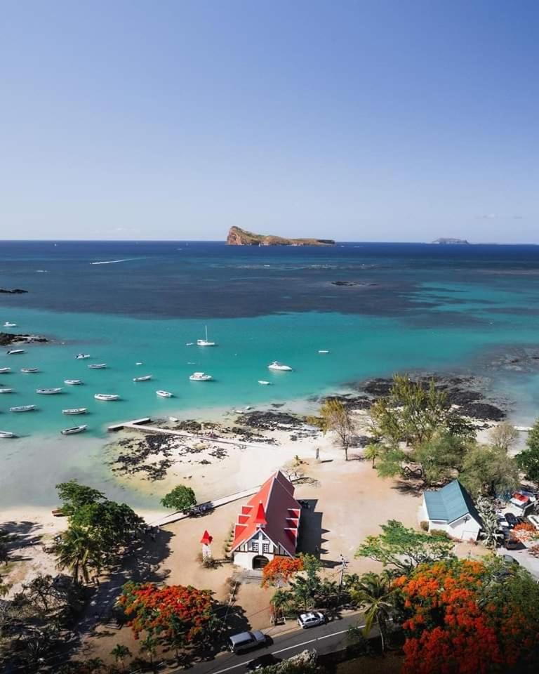 Chez Laineda Le Bijou Mourouk Rodrigues Bed and Breakfast Port South East Buitenkant foto